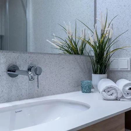 Ruzop Self Check-in Daire Poznan