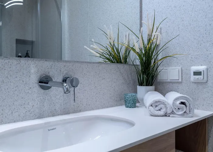 Ruzop Self Check-in Apartment Poznan